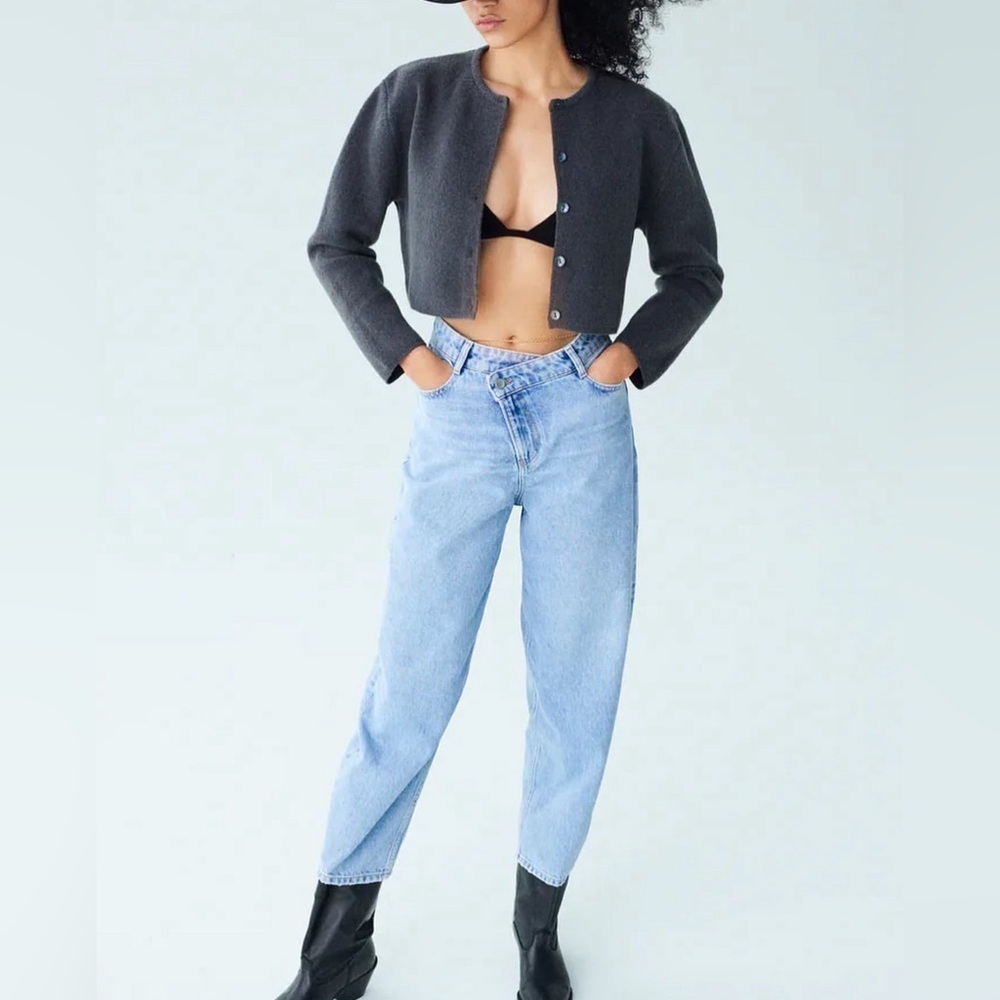 ZARA HIGH-RISE BAGGY JEANS Sz 6 - Picture 3 of 4